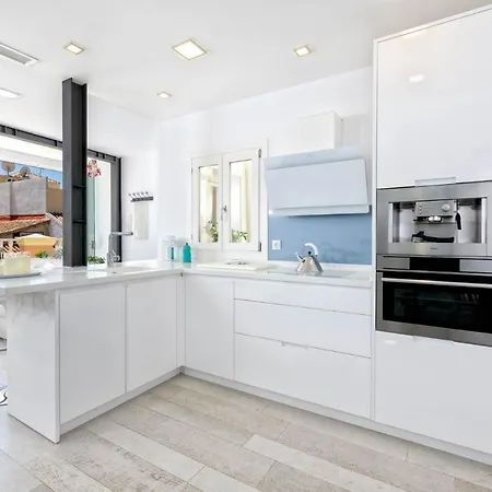 Noemi Centro Penthouse In By Solaga Homes